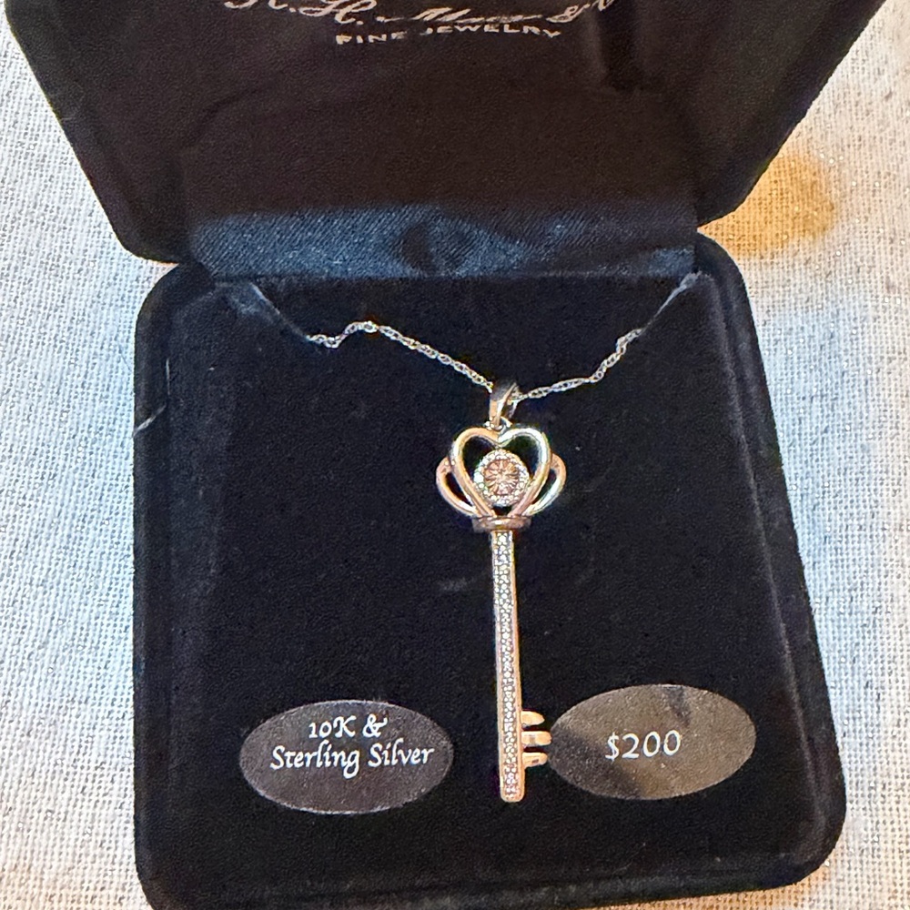 Macy & Co. Diamond Key Pendant Necklace 10K Gold Sterling Silver